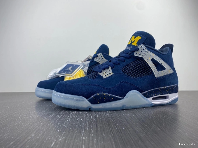 4 Michigan Jordan Air (PE) Retro AJ4-1036660 1209